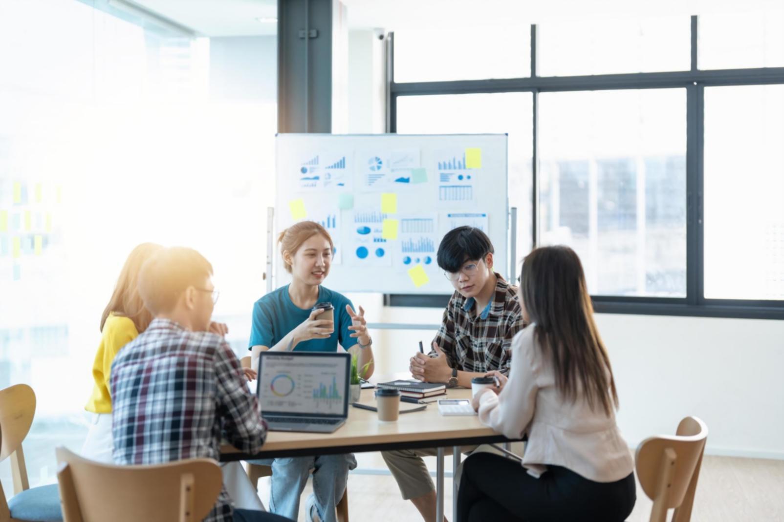 Strategy session showing content planning and link building process